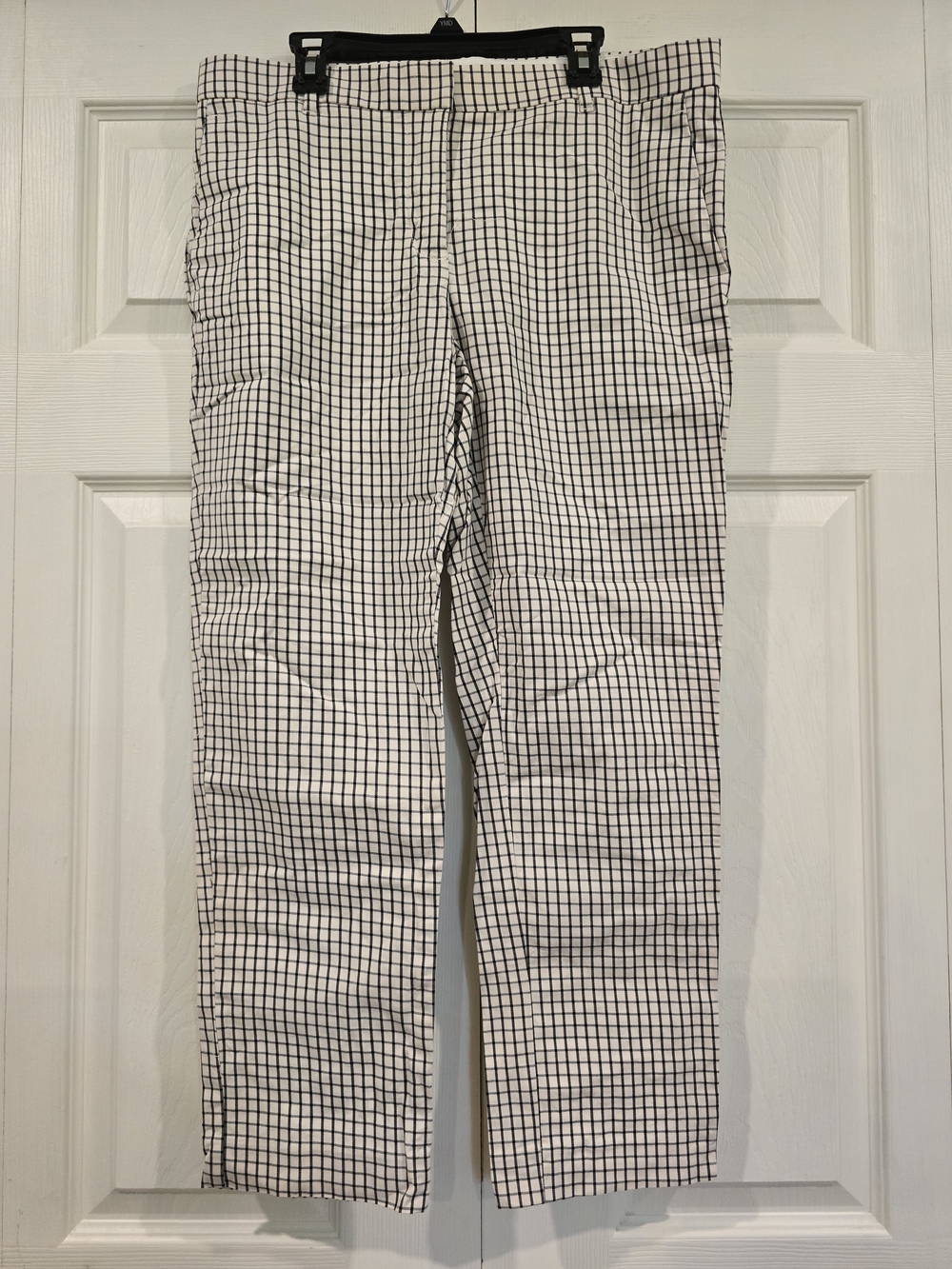 Ann Taylor White Pants with Black Grid Check